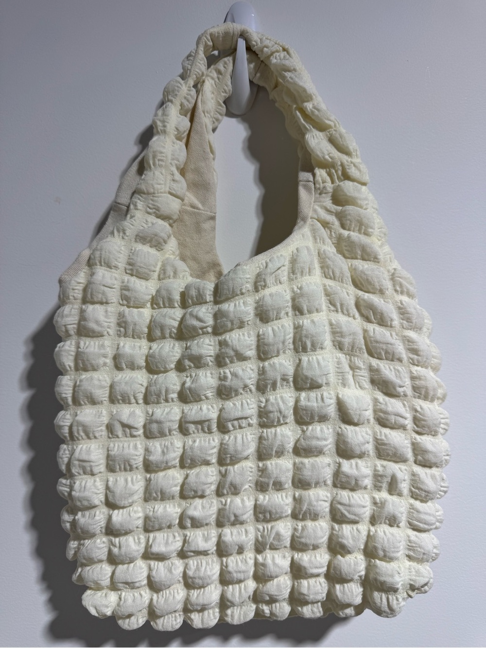 Amazon Cream Padded Bubble Tote Bag